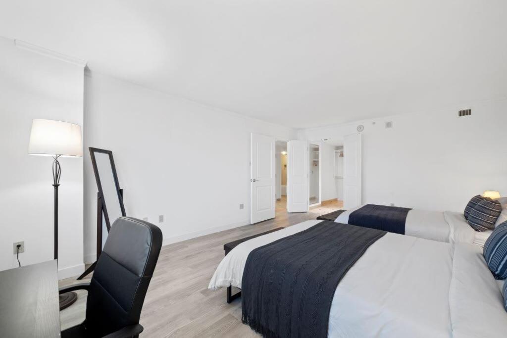 Huge Beachfront Condo Cozysuites At Showboat Atlantic City Exterior photo