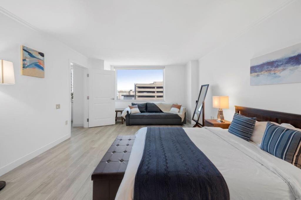 Huge Beachfront Condo Cozysuites At Showboat Atlantic City Exterior photo